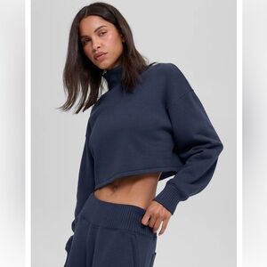 Alo Cropped Serenity Coverup - Navy